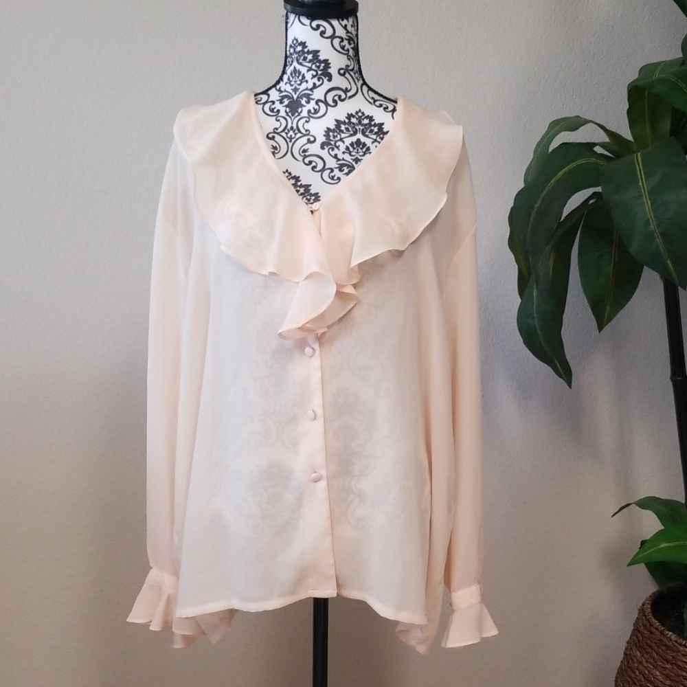 Maggie Barnes Dressy  longsleeve blouse